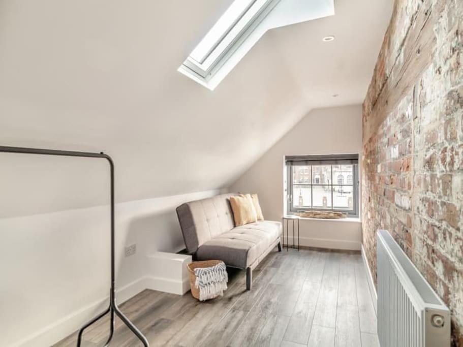 Holiday home Town Centre House, Views Over Quay & Free Parking! *
